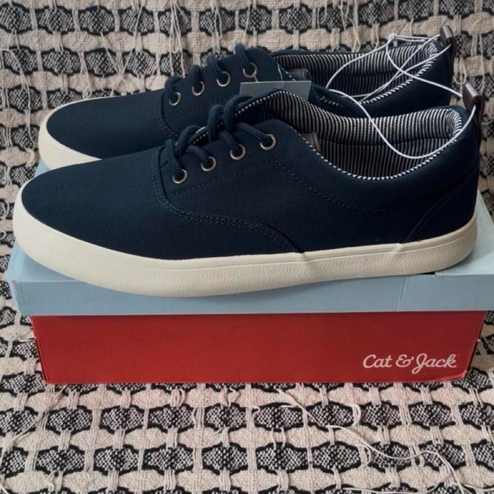 Cat-jack Men's Black and Navy Trainers - Picture 5 of 6